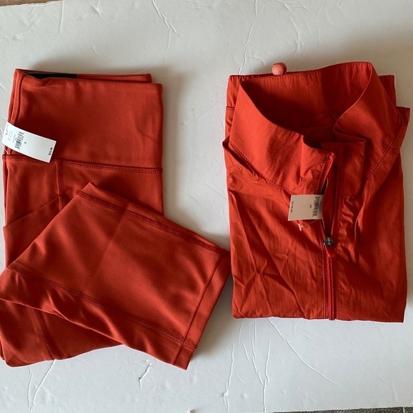 Banana Republic Activewear 7/8 Length Leggings w Vest. 2pc. NWT - Picture 6 of 16